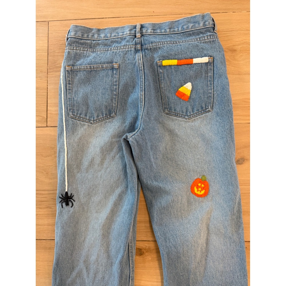 Vintage Straight Leg Women’s Jeans with Halloween Embroidery - Picture 8 of 8